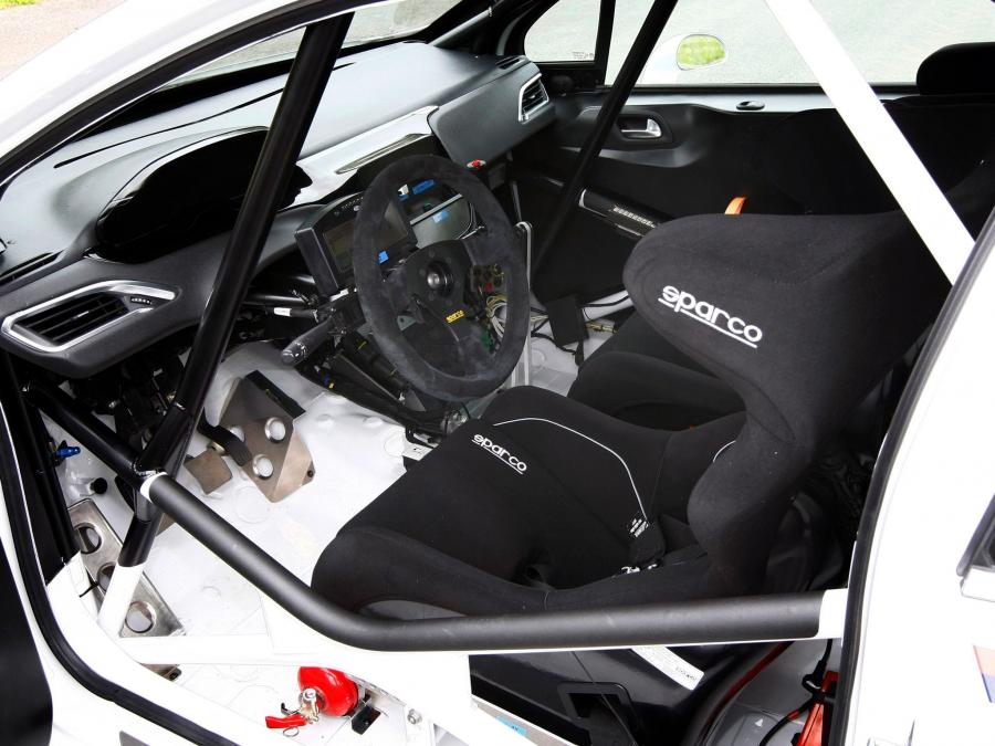  Peugeot 208 R2 Rally Car 2012 года  (фото 32 из 41)